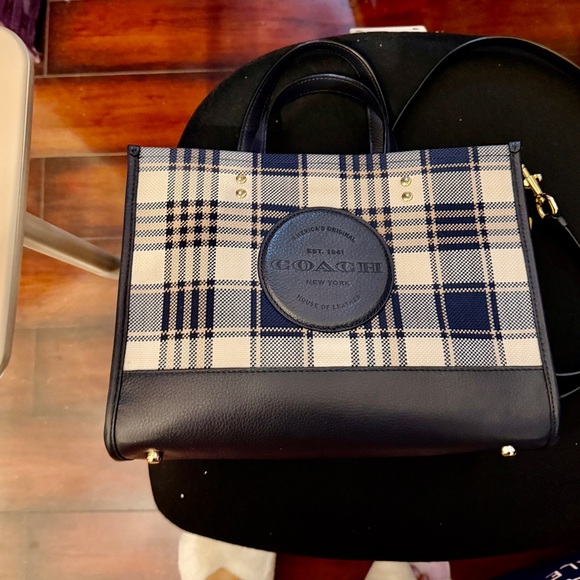 Coach Handbags - Coach Dempsey Tote bag